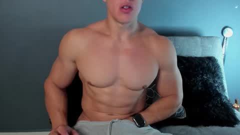 twitter REECET26 instagram RECCETAYLOR online show from 09/23/25, 01:08