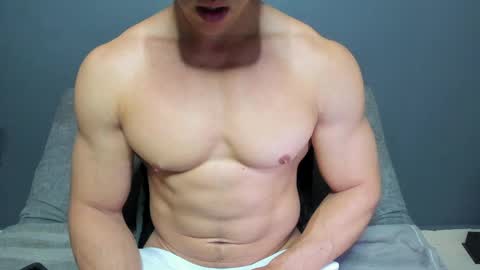 Snapshot of recce_taylor4 chatting on 04/14/26, 03:45 twitter REECET26 instagram RECCETAYLOR online show from 04/14/26, 03:45