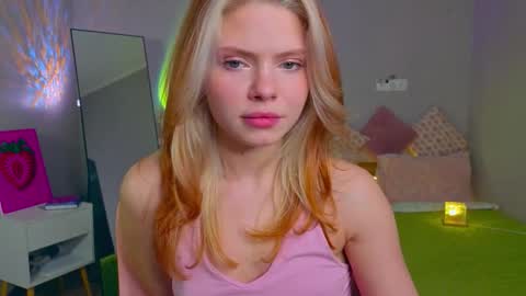 red__candy online show from 11/12/25, 12:05