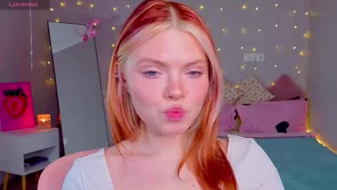 Snapshot of red__candy chatting on 02/08/26, 02:53 red__candy online show from 02/08/26, 02:53