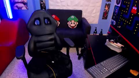 Snapshot of red_deevil chatting on 03/04/26, 11:00 RED Schedule 1500 - 2100 gtm-5 online show from 03/04/26, 11:00