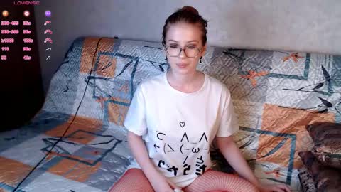 Snapshot of red_schweppes chatting on 10/04/25, 03:32 red_schweppes online show from 10/04/25, 03:32