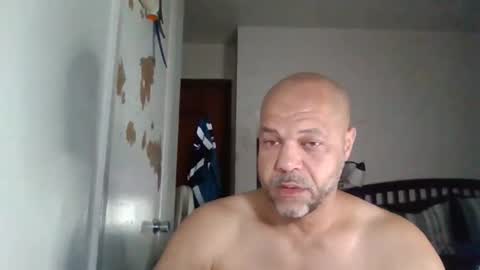 Redbone online show from 04/29/26, 05:00
