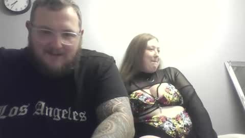 Snapshot of redcannon69 chatting on 10/16/25, 08:54 RedCannon69 online show from 10/16/25, 08:54