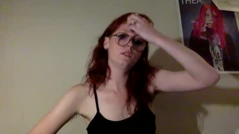 Snapshot of redcassie666 chatting on 05/23/26, 08:24 redcassie666 online show from 05/23/26, 08:24
