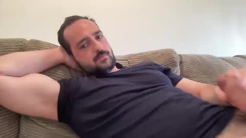 Snapshot of redcucumber chatting on 03/12/26, 12:00 redcucumber online show from 03/12/26, 12:00