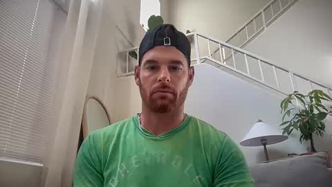 Snapshot of reddead7100 chatting on 12/05/25, 08:27 reddead7100 online show from 12/05/25, 08:27