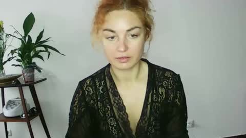 Snapshot of reddgirll chatting on 01/24/25, 03:34 reddgirll online show from 01/24/25, 03:34