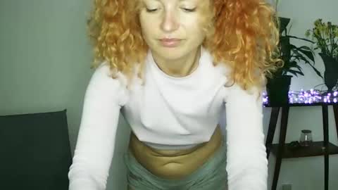 Snapshot of reddgirll chatting on 02/16/25, 06:10 reddgirll online show from 02/16/25, 06:10