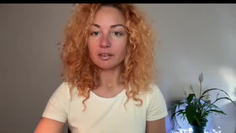 Snapshot of reddgirll chatting on 03/09/25, 05:49 reddgirll online show from 03/09/25, 05:49