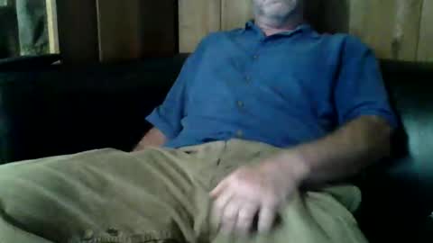 Snapshot of redfox60010 chatting on 10/06/25, 09:45 redfox60010 online show from 10/06/25, 09:45