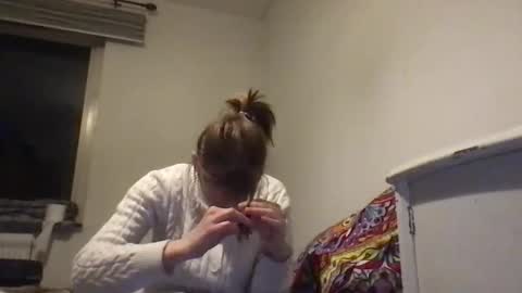 Snapshot of redfoxofficial chatting on 12/22/25, 07:00 Redfox online show from 12/22/25, 07:00