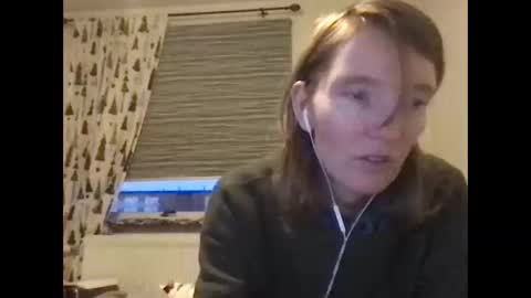 Snapshot of redfoxofficial chatting on 01/14/26, 03:39 Redfox online show from 01/14/26, 03:39