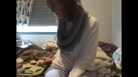 Snapshot of redfoxofficial chatting on 01/15/26, 10:42 Redfox online show from 01/15/26, 10:42