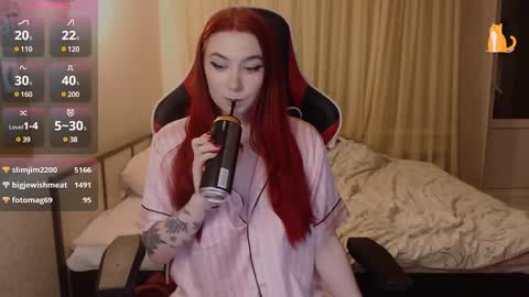 Lina online show from 12/07/24, 03:47