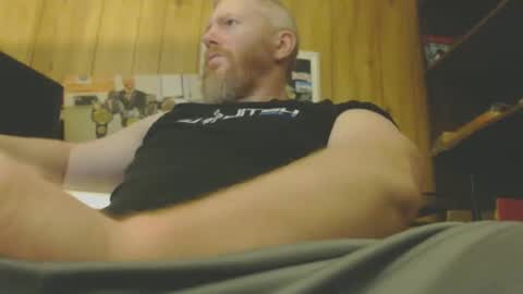 Snapshot of redhead4fun chatting on 04/24/26, 04:15 theredhead4fun online show from 04/24/26, 04:15