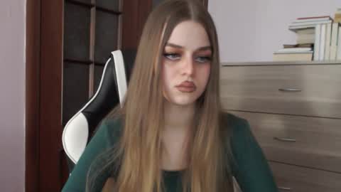 Lily online show from 02/26/26, 02:43