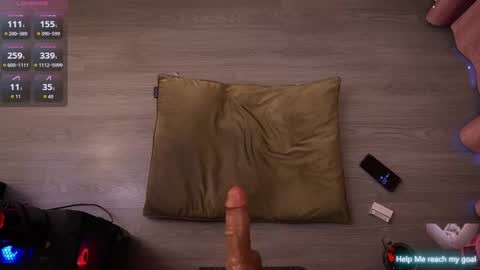 Redhead Shark online show from 11/06/25, 01:12