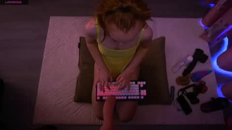 Redhead Shark online show from 04/29/26, 12:31