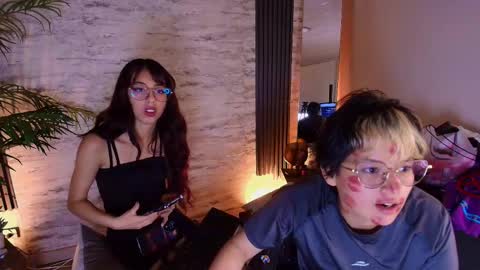 Snapshot of redhood_1_ chatting on 03/06/26, 04:47 redhood_1_ online show from 03/06/26, 04:47