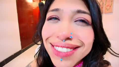 Lili Lopez online show from 02/20/25, 10:48