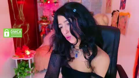 Lili Lopez online show from 10/08/25, 08:28