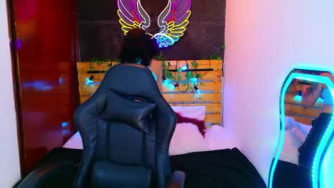 Lili Lopez online show from 06/10/26, 07:46
