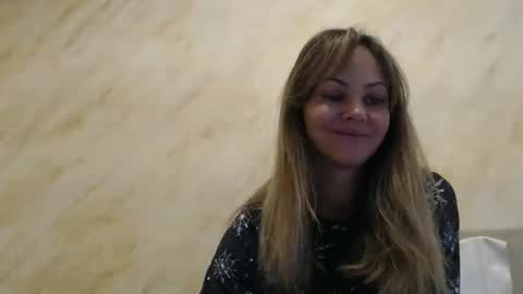 Snapshot of redjessica chatting on 10/26/25, 05:02 RedJessica online show from 10/26/25, 05:02