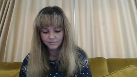 Snapshot of redjessica chatting on 11/13/25, 06:01 RedJessica online show from 11/13/25, 06:01