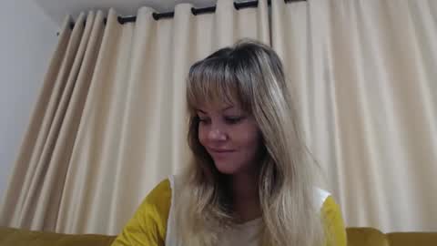 Snapshot of redjessica chatting on 11/16/25, 05:13 RedJessica online show from 11/16/25, 05:13