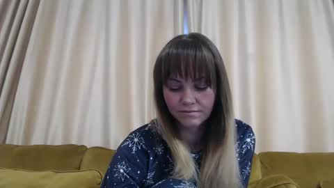 Snapshot of redjessica chatting on 02/14/26, 05:59 RedJessica online show from 02/14/26, 05:59
