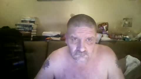 Snapshot of redmud3 chatting on 02/08/25, 05:29 redmud3 online show from 02/08/25, 05:29