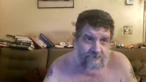 Snapshot of redmud3 chatting on 11/25/25, 05:13 redmud3 online show from 11/25/25, 05:13