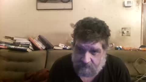 Snapshot of redmud3 chatting on 11/30/25, 12:09 redmud3 online show from 11/30/25, 12:09