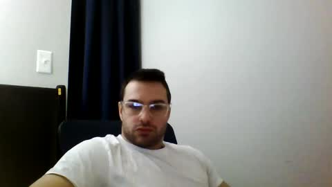 Snapshot of redstar461163 chatting on 12/16/24, 02:05 redstar461163 online show from 12/16/24, 02:05