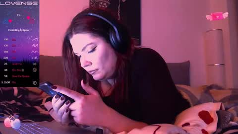 Snapshot of redyari chatting on 12/07/24, 02:09 Red online show from 12/07/24, 02:09