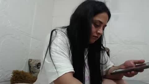 Reea online show from 05/30/26, 07:22