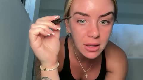 Reece Marie online show from 11/11/25, 04:18