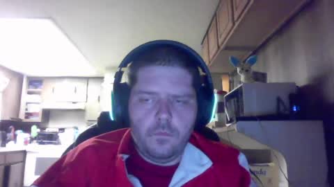Snapshot of reecoiled chatting on 06/16/26, 08:28 reecoiled online show from 06/16/26, 08:28