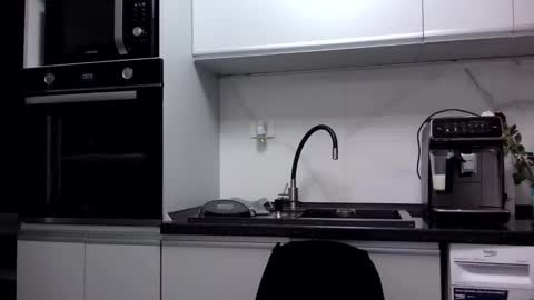 Reed-velvet online show from 02/16/26, 06:09