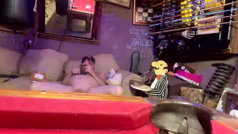 Snapshot of reeferleefer chatting on 02/03/26, 02:53 Lee online show from 02/03/26, 02:53