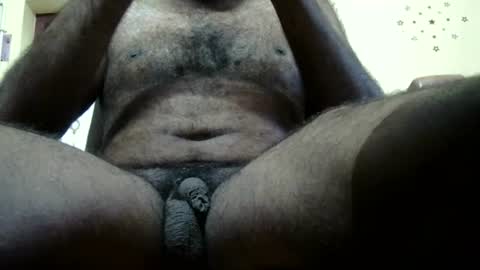 Snapshot of reegan889 chatting on 02/24/25, 02:30 reegan889 online show from 02/24/25, 02:30