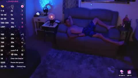 Snapshot of reel_feels_cpl chatting on 12/11/24, 05:15 Reel Feels Cpl online show from 12/11/24, 05:15