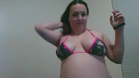 Snapshot of reelfreaky chatting on 12/29/24, 11:50 shy online show from 12/29/24, 11:50