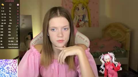 Lucy online show from 10/17/25, 02:30