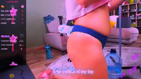 reggieMeow online show from 02/11/25, 06:08