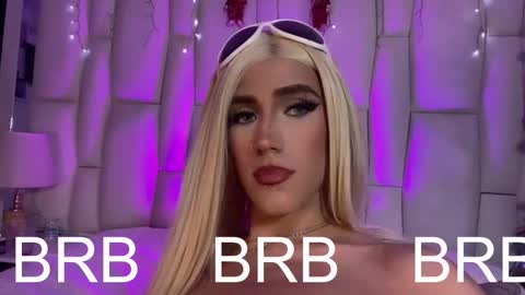 Snapshot of regiina_doll chatting on 01/07/26, 11:29 regiina_doll online show from 01/07/26, 11:29