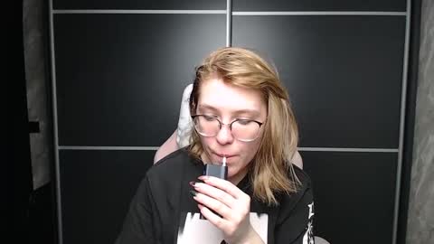 Regina online show from 02/11/25, 11:32