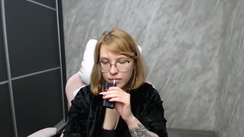 Regina online show from 02/27/25, 04:21