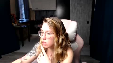 Regina online show from 09/11/25, 04:45